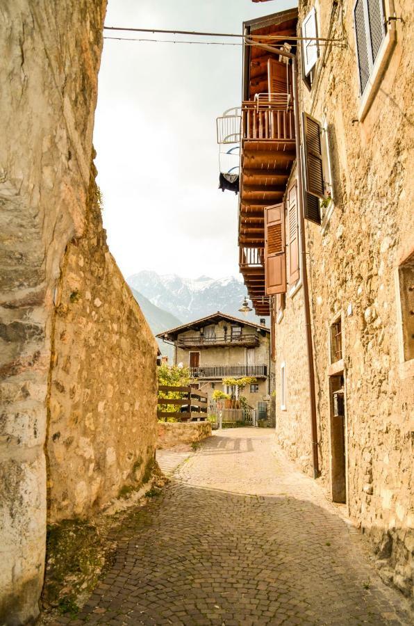 Appartamenti Frapporta Tenno Exterior photo